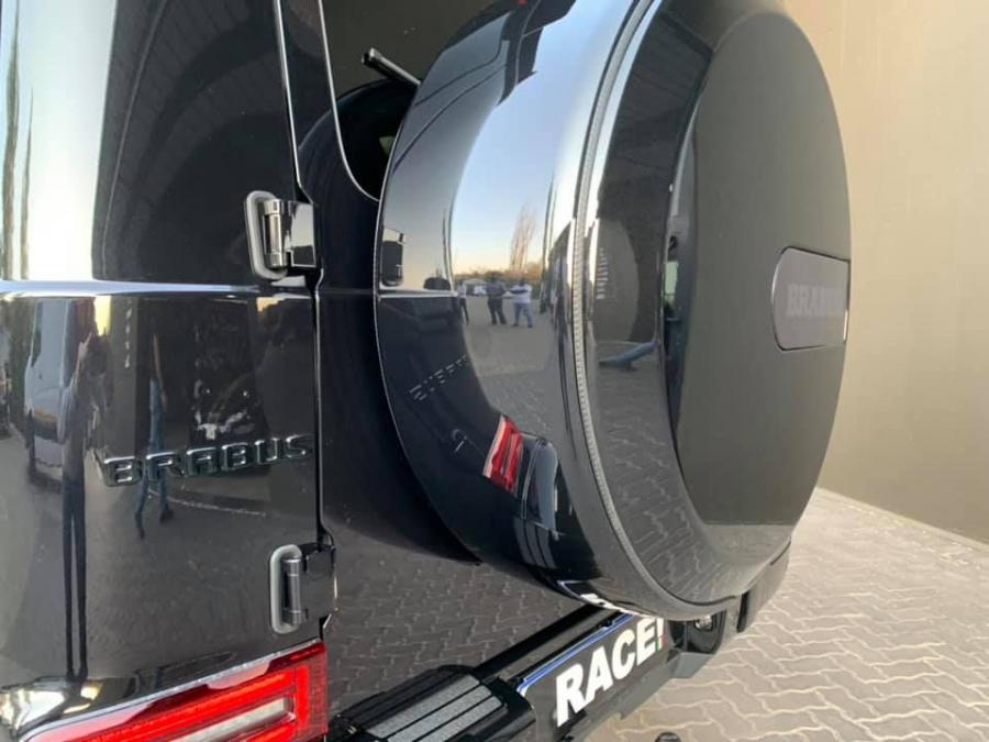 Детали экстерьера Mercedes-AMG G63 by Brabus & RACE! 2019 года  (фото 2 из 15)